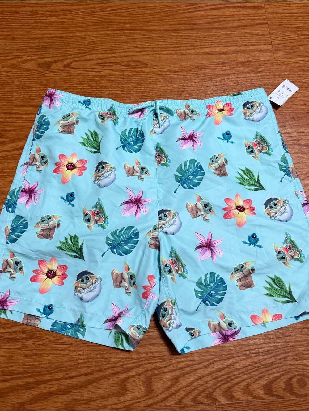NWT Star Wars Men’s Swim Trunks XL Turquoise Tropical Print Shorts
